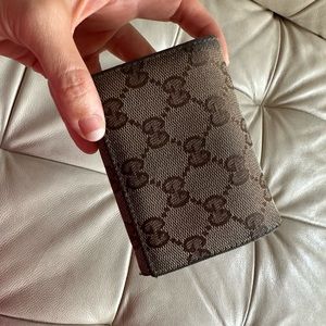 Authentic used Gucci card holder (light blue interior)